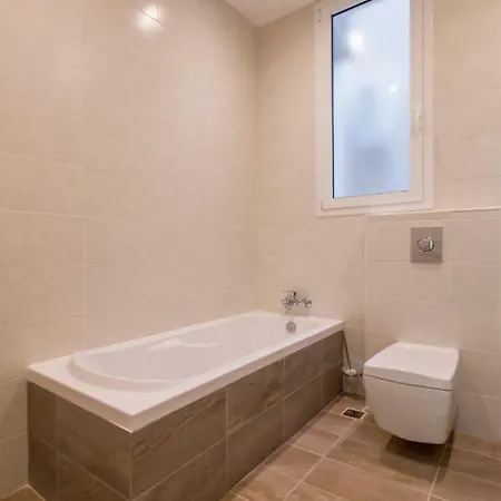 Ocean Gardens, B3 * Naxxar